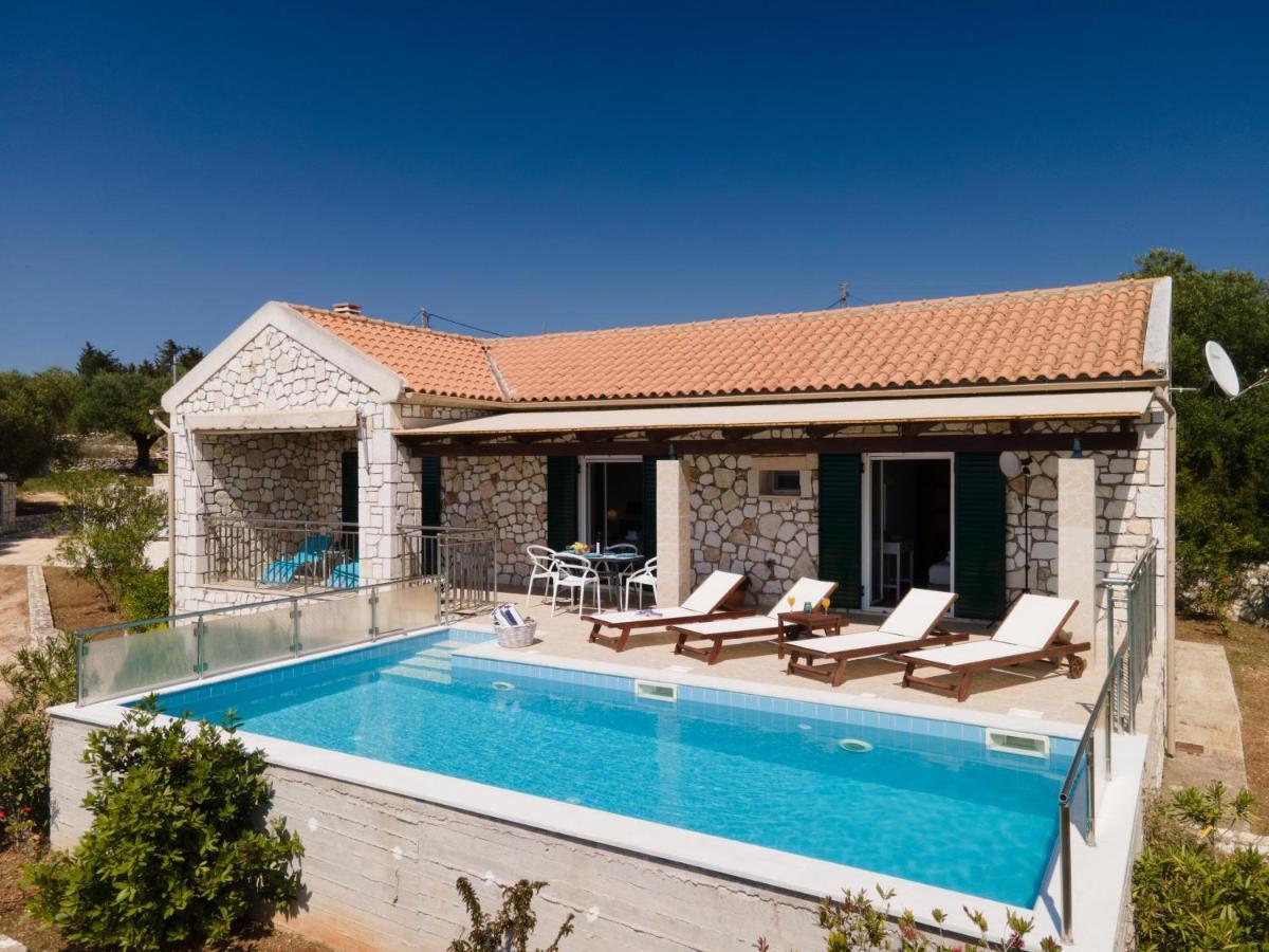 Stone Villa Eriphyle ,Private Witn Sunset View Fiskardo Bagian luar foto
